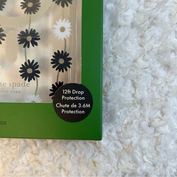 kate spade iphone 15 pro Max Protective Hard Shell Case w MagSafe for Ap… - Picture 8 of 8